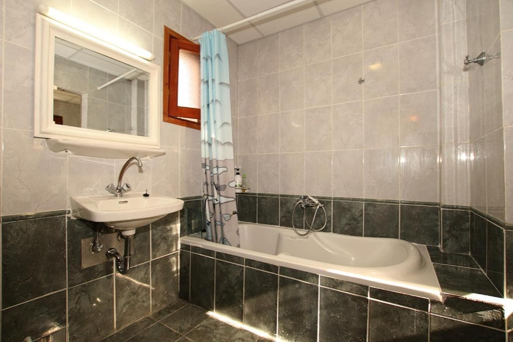 Pool Villa Grigoris Aspiotades Exterior foto